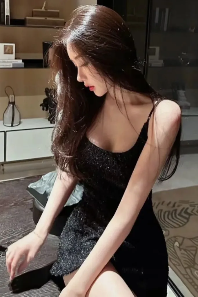 Ảnh gái sexy khoe ngực xinh đẹp